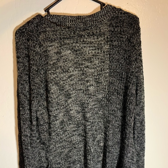 Black and White Lightweight Cardigan - Picture 2 of 3
